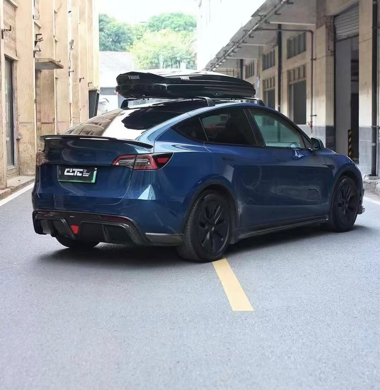Tesla Model Y (2020-2024) Full Carbon Fiber Aero Kit – 2020–2024 - Exotics Carbon Design