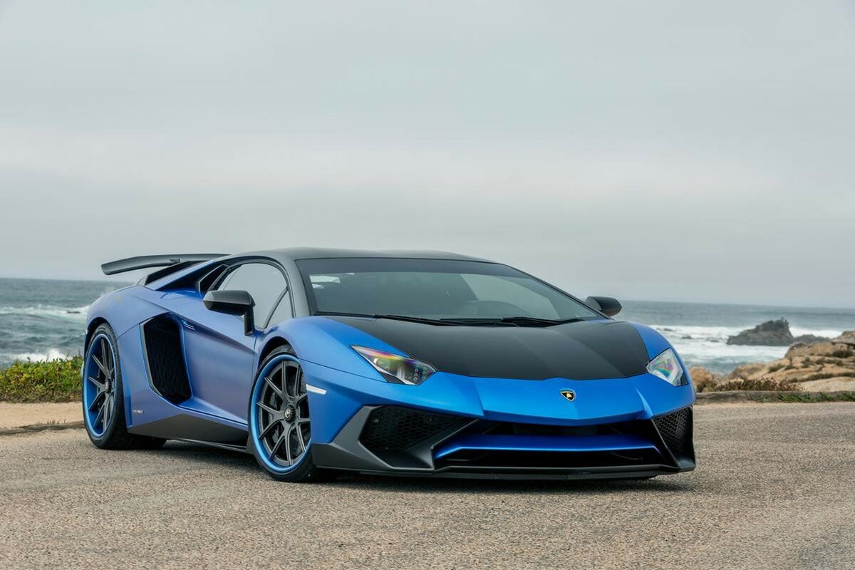 Carbon Fiber Front Compartment - Lamborghini Aventador LP700/LP720/LP750 - Exotics Carbon Design