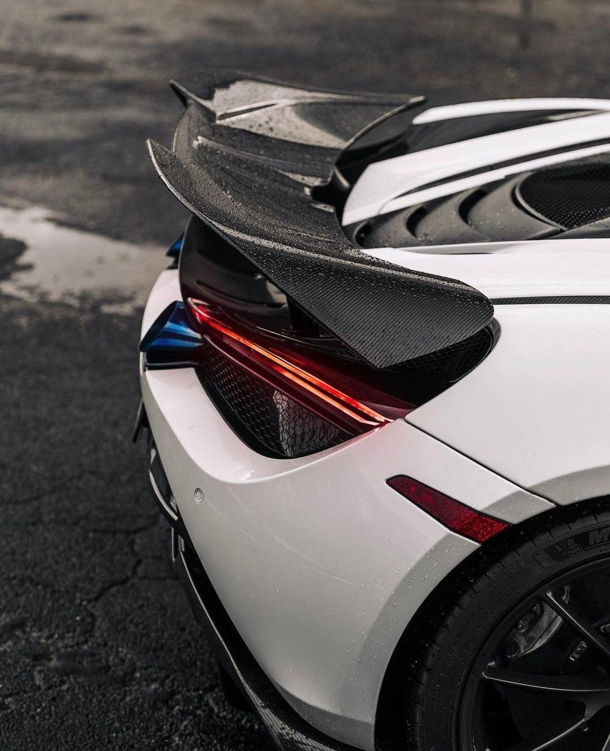 Carbon Fiber MD Style Race Wing – McLaren 720S (2017–2023) - Exotics Carbon Design