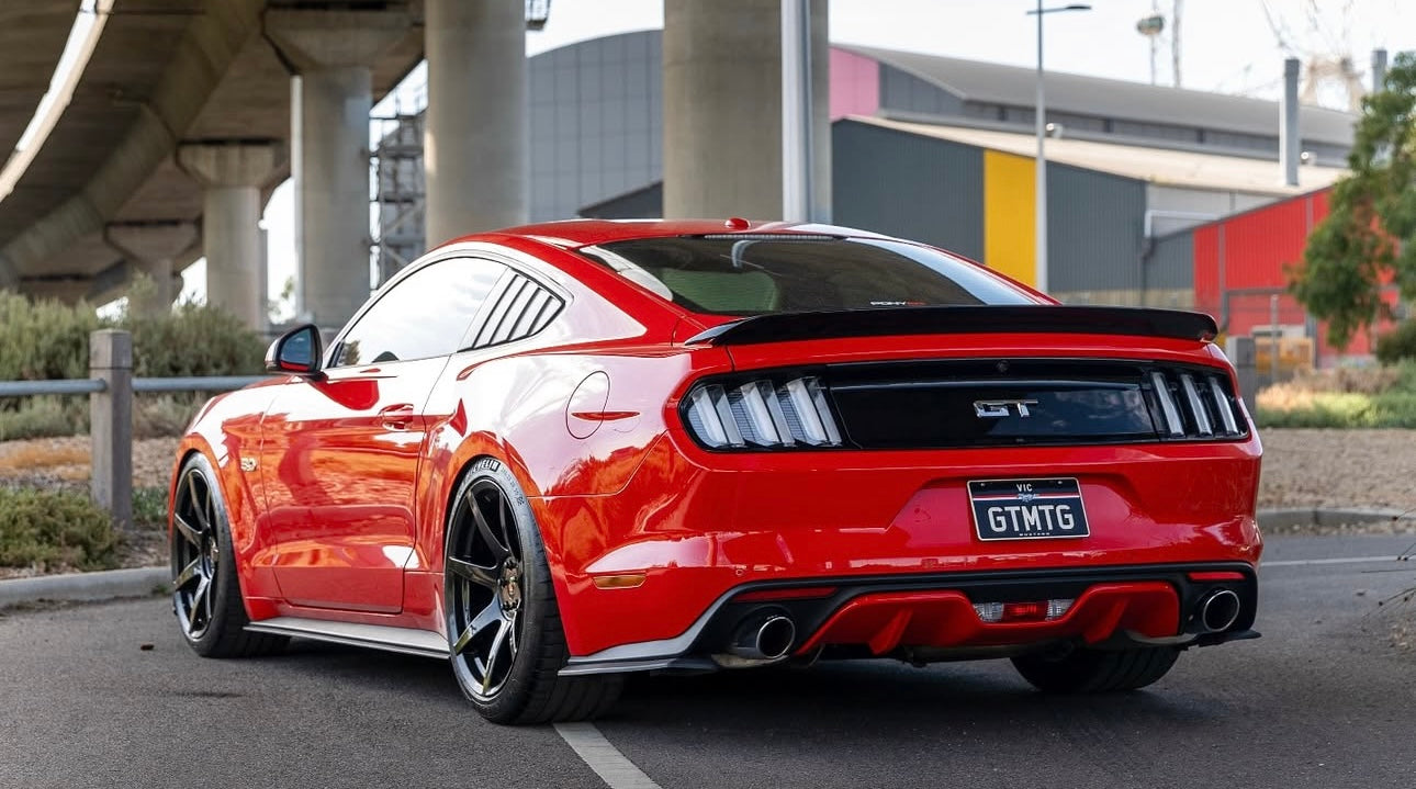Gloss Black Trunk Spoiler – Ford Mustang (2015–2022) - Exotics Carbon Design