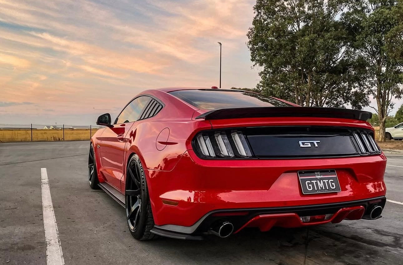 Gloss Black Trunk Spoiler – Ford Mustang (2015–2022) - Exotics Carbon Design