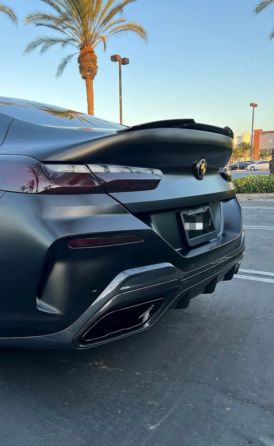 Gloss Black Rear Trunk Spoiler – BMW G15 M8 / 840i / 850i (2018+) - Exotics Carbon Design