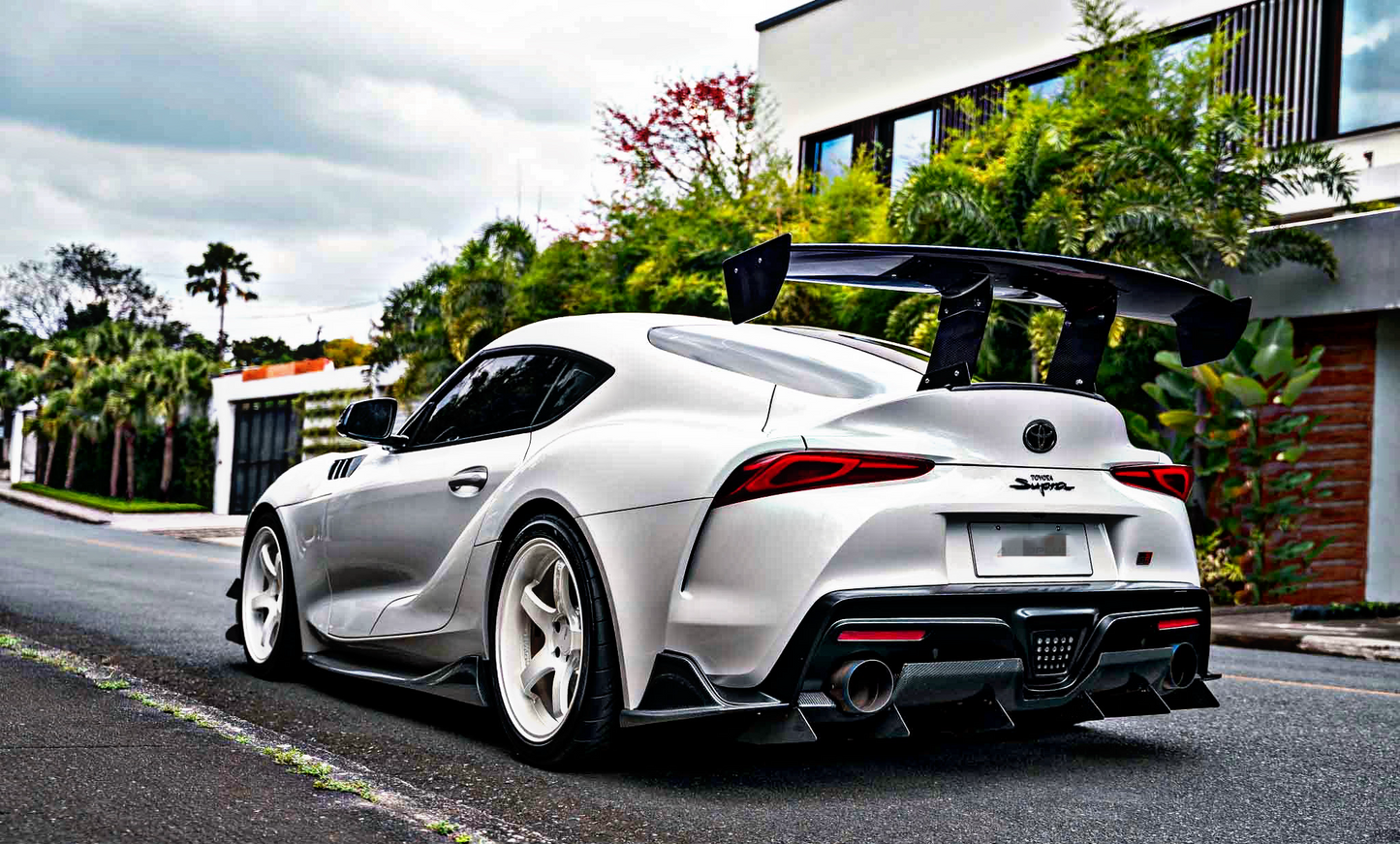 Sharp Carbon Fiber Rear Diffuser – Toyota GR Supra A90 / A91 (2020–2024) - Exotics Carbon Design