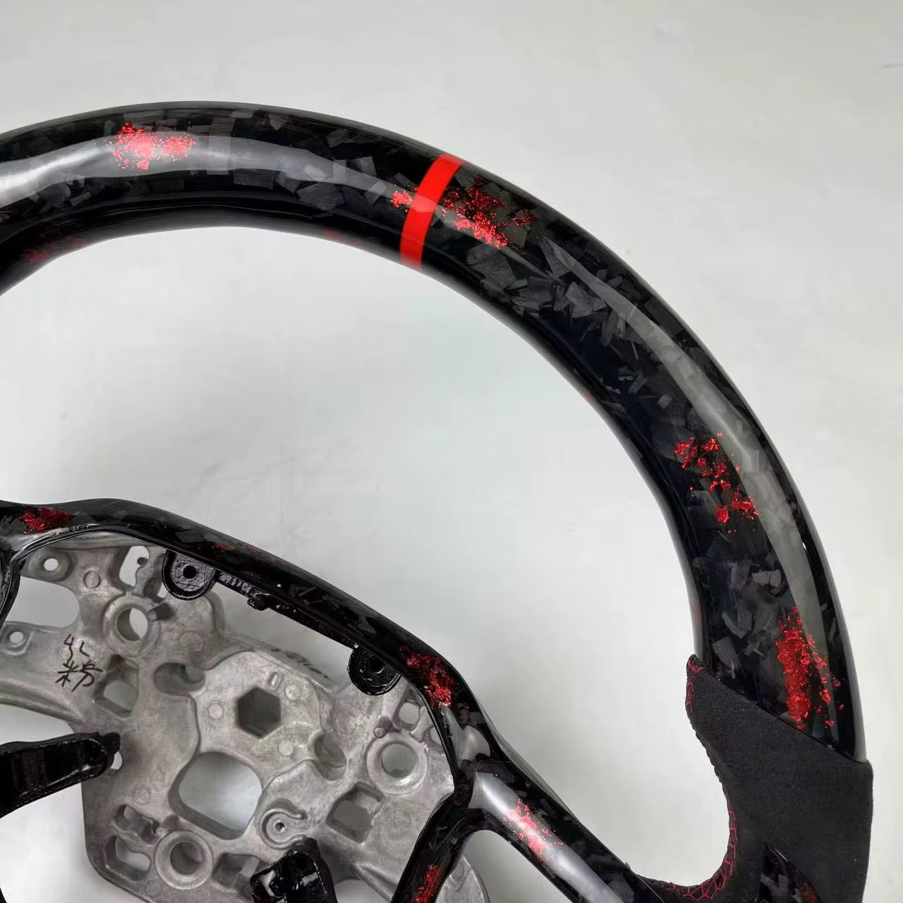 Red Forged Carbon Fiber Steering Wheel – Ford Mustang S650 (2024+) - Exotics Carbon Design