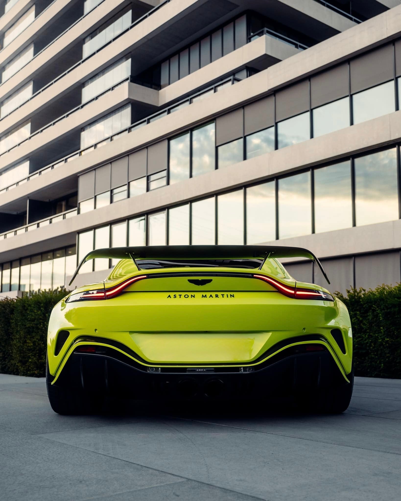 Aston Martin Vantage Carbon Fiber Trunk Wing - Exotics Carbon Design