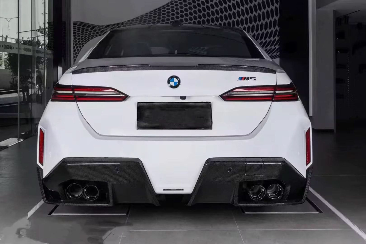 BMW M5 G90 - Carbon Fiber Rear Diffuser with Muffler Covers - Exotics Carbon Design