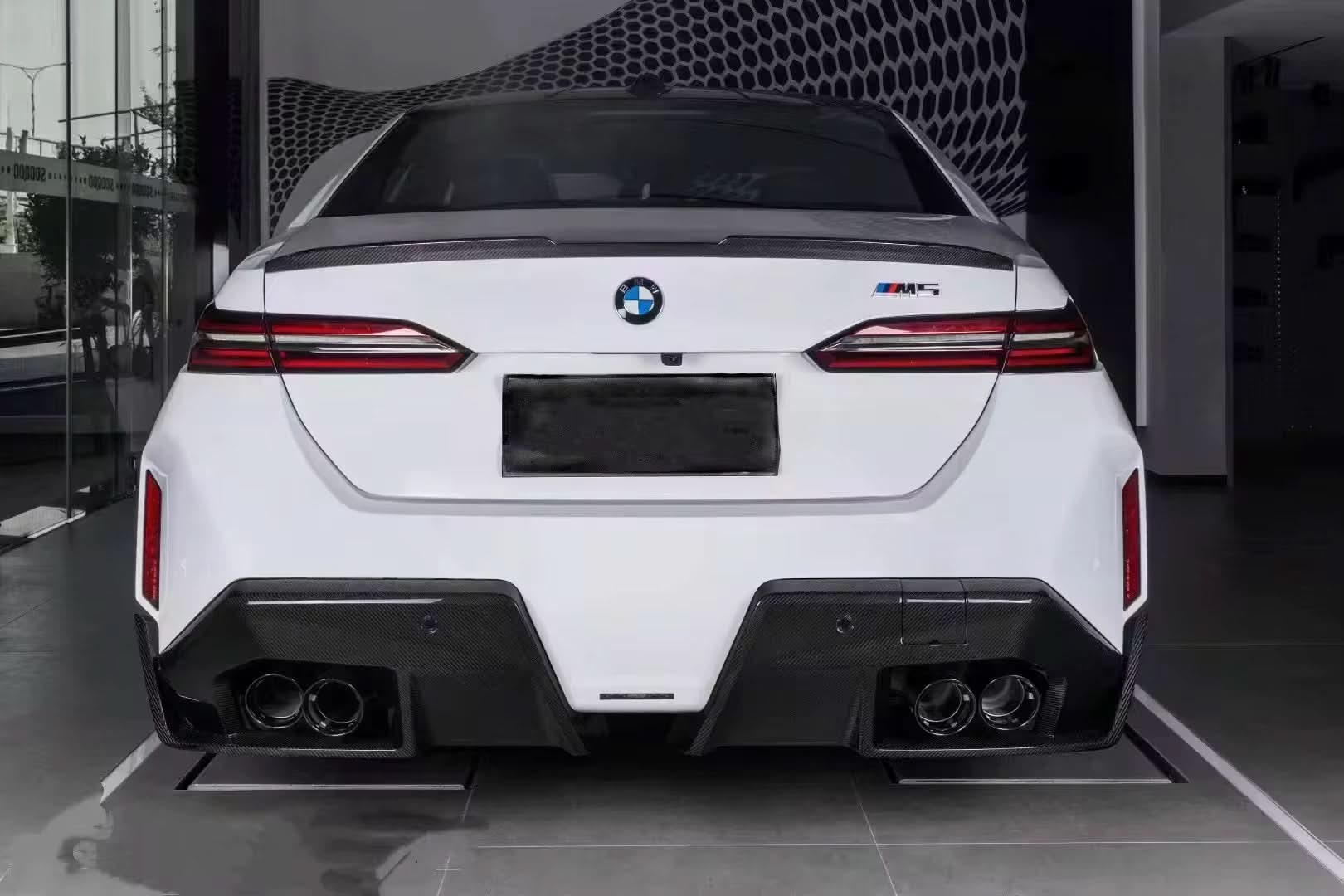BMW M5 G90 - Carbon Fiber Rear Diffuser with Muffler Covers - Exotics Carbon Design