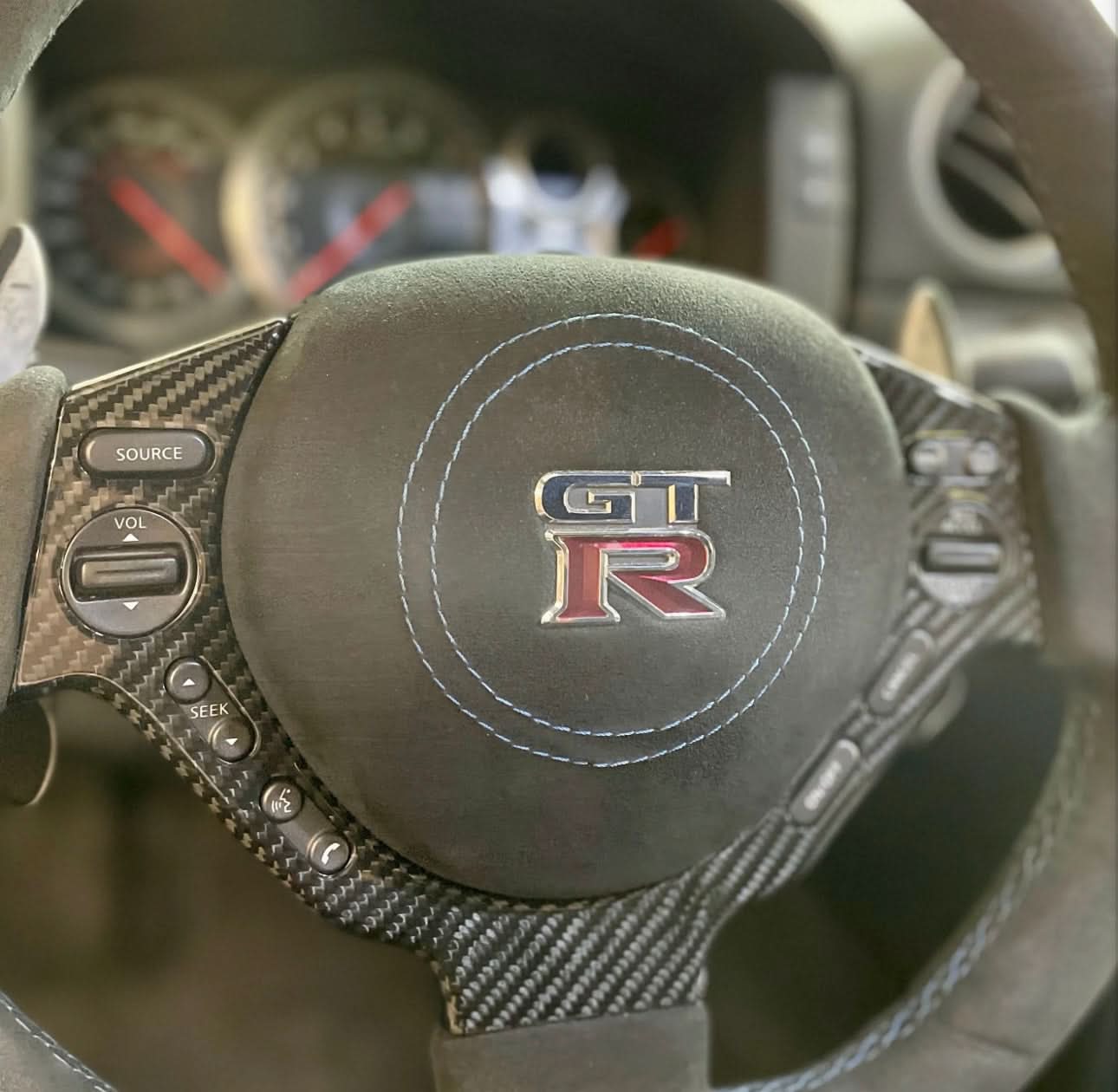 Carbon Fiber Steering Wheel Trim – Nissan GTR (2008–2016) - Exotics Carbon Design
