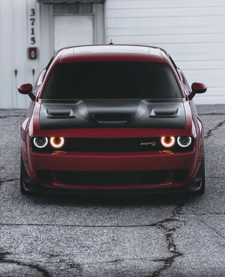 Dodge Challenger – Carbon Fiber Vented Hellcat Style Hood - Exotics Carbon Design