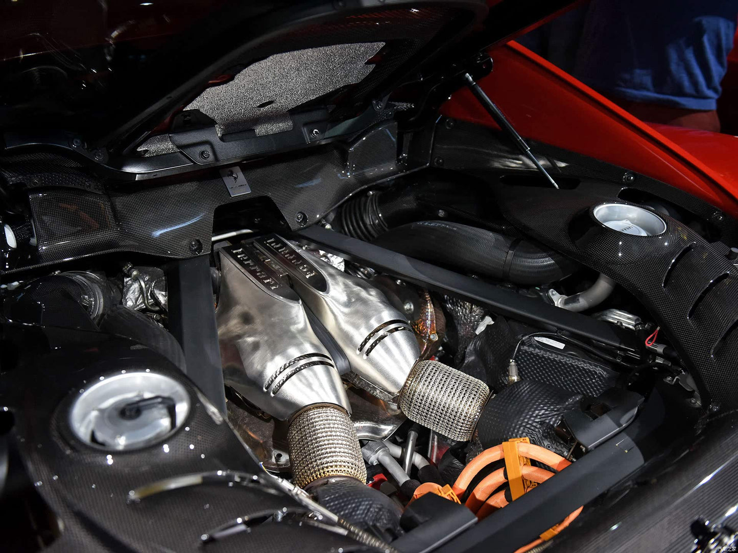 Ferrari 296 GTB/GTS – Full Carbon Fiber Engine Bay Trim Cover Kit - Exotics Carbon Design