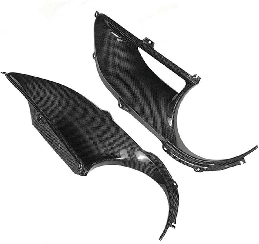 Ferrari 488 GTB - Carbon Fiber Taillight Frame Air Vent - Exotics Carbon Design