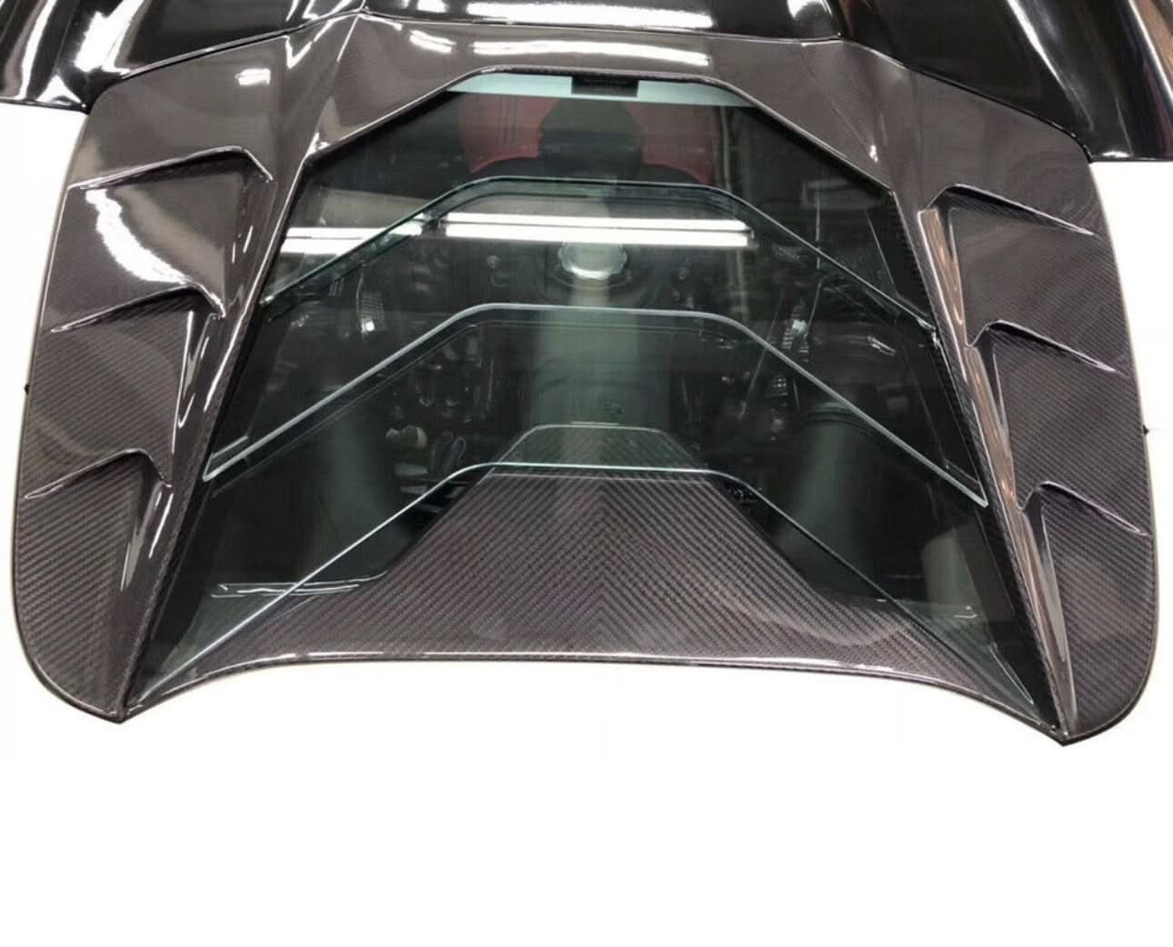 Ferrari 488 Spyder - Carbon Fiber Rear Engine - Show Compartment Cover - Exotics Carbon Design