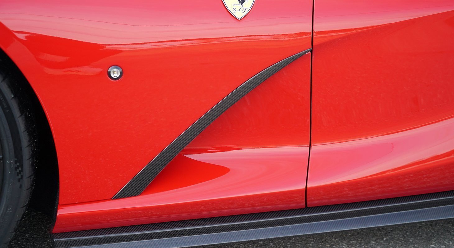 Ferrari 812 Carbon Fiber Side Fender Trim - Exotics Carbon Design