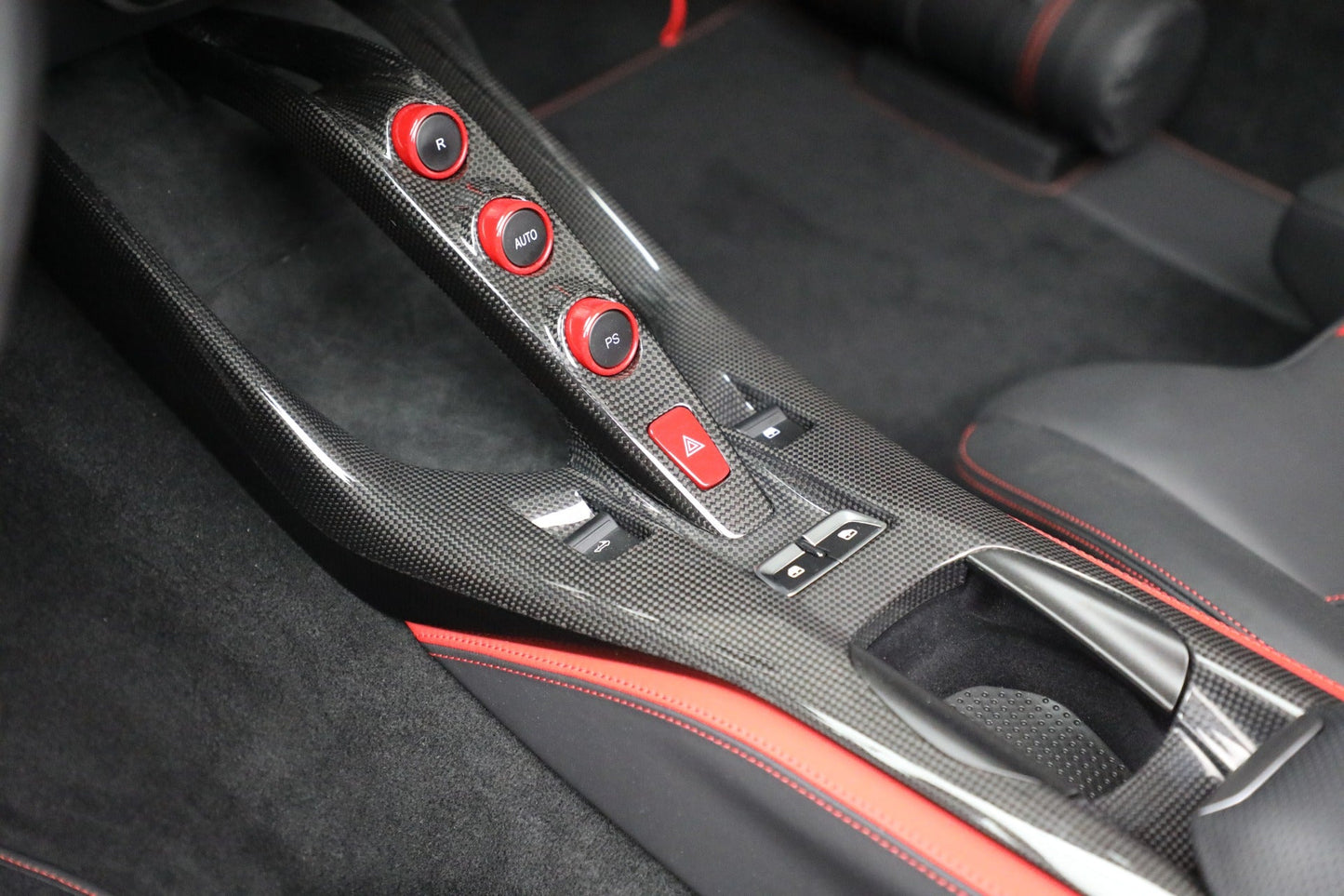 Ferrari 812 GTS – Full Carbon Fiber Center Console Trim - Exotics Carbon Design