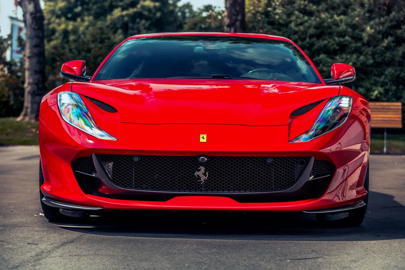 Ferrari 812 Superfast & GTS – Carbon Fiber Front Bumper Insert - Exotics Carbon Design