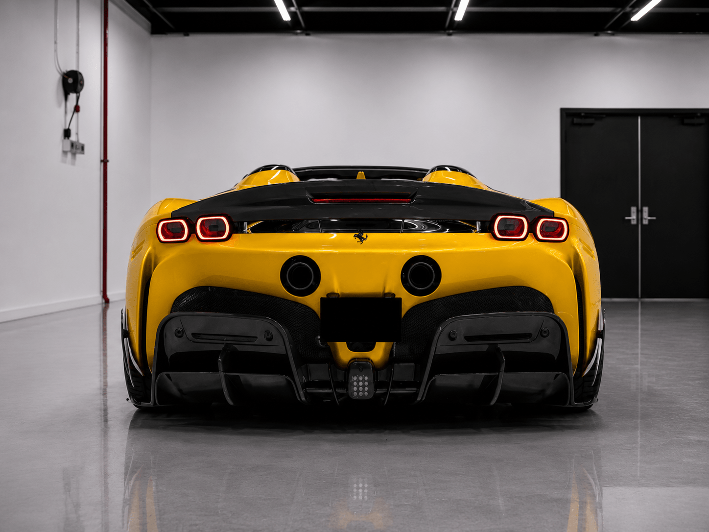 Ferrari SF90 - Carbon Fiber Back Diffuser - Exotics Carbon Design