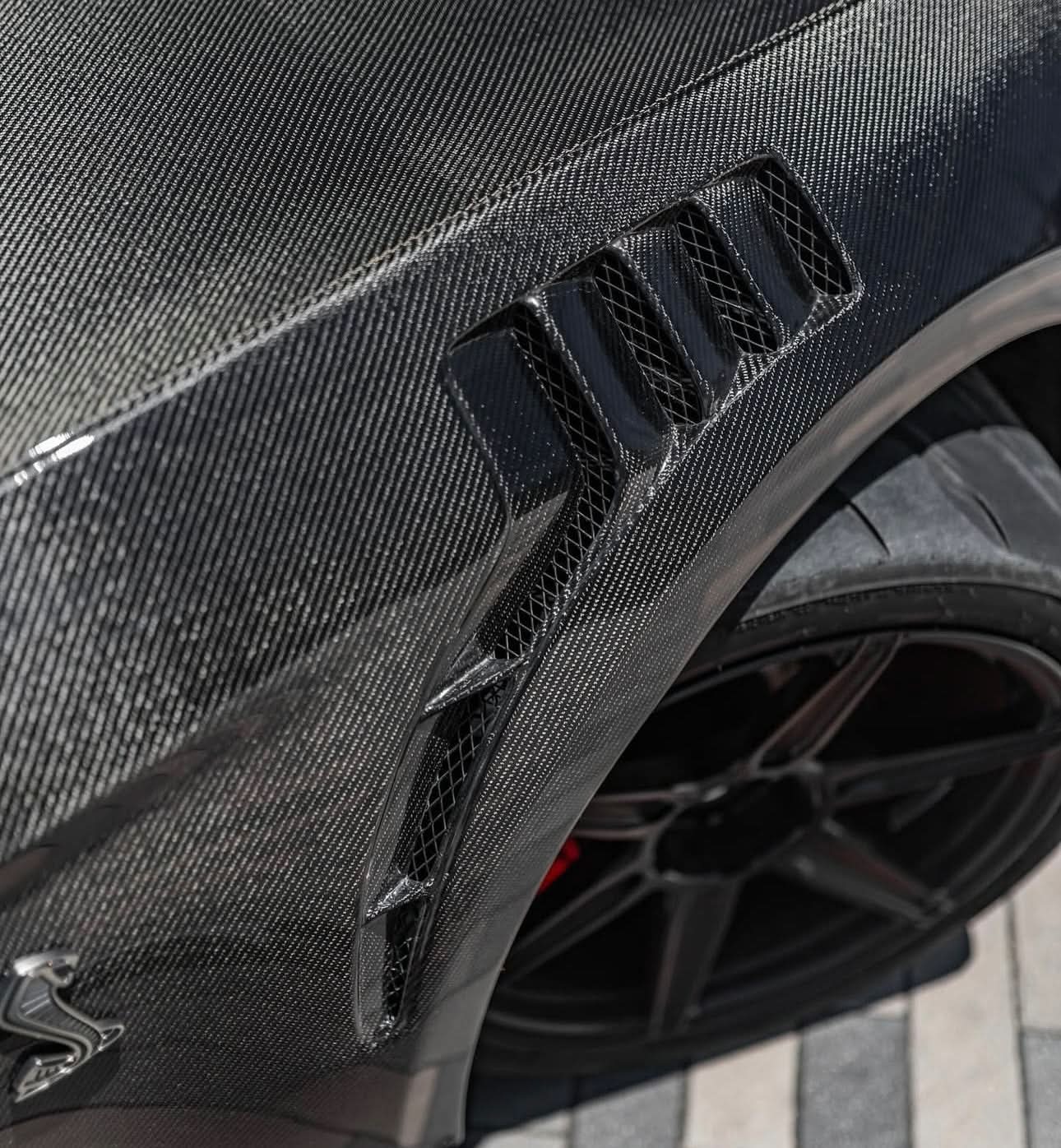 Ford Mustang S550 – GTD Style Vented Carbon Fiber Fenders - Exotics Carbon Design