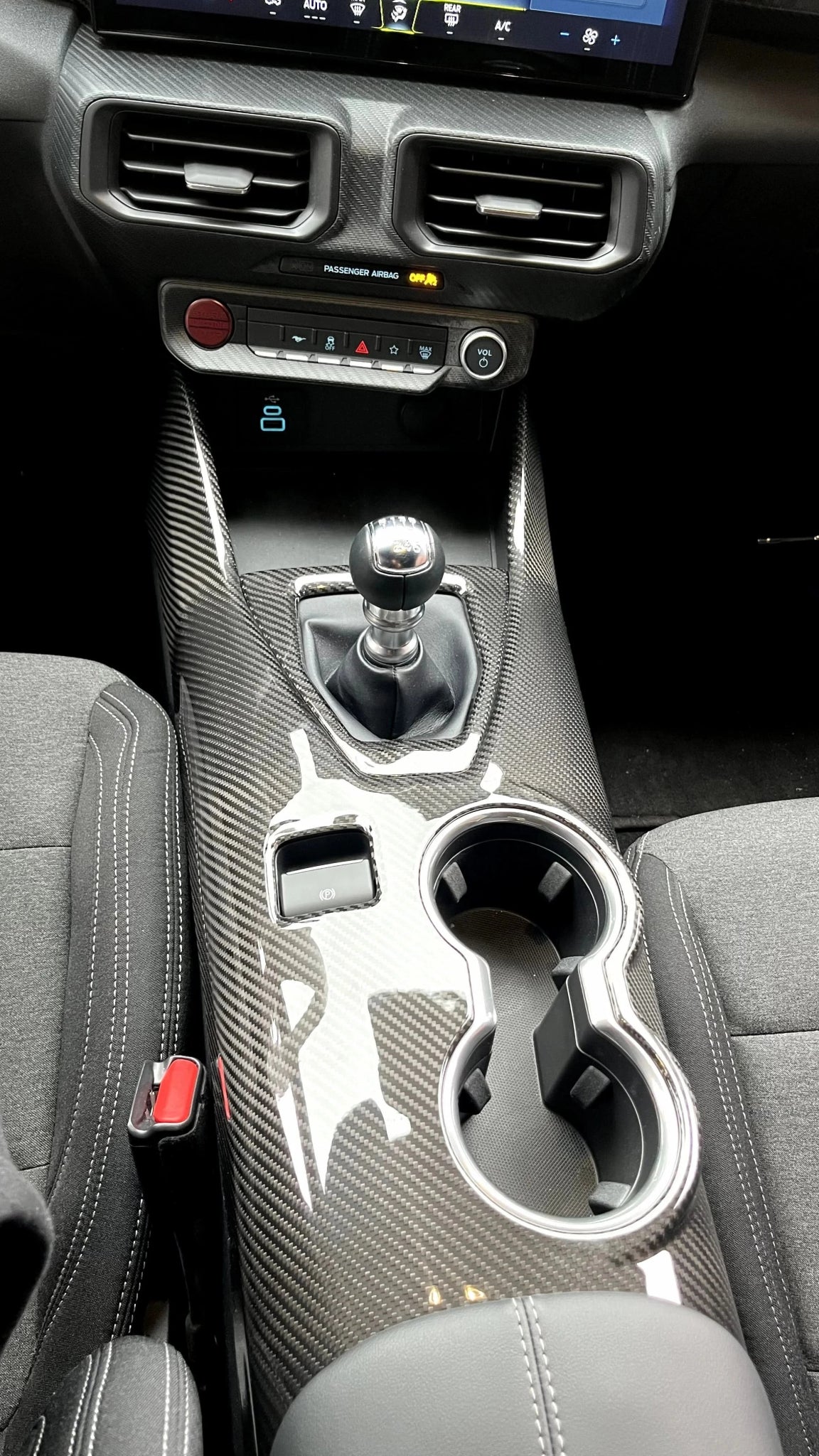 Ford Mustang S650 (2024+) – Full Carbon Fiber Center Console Trim - Exotics Carbon Design