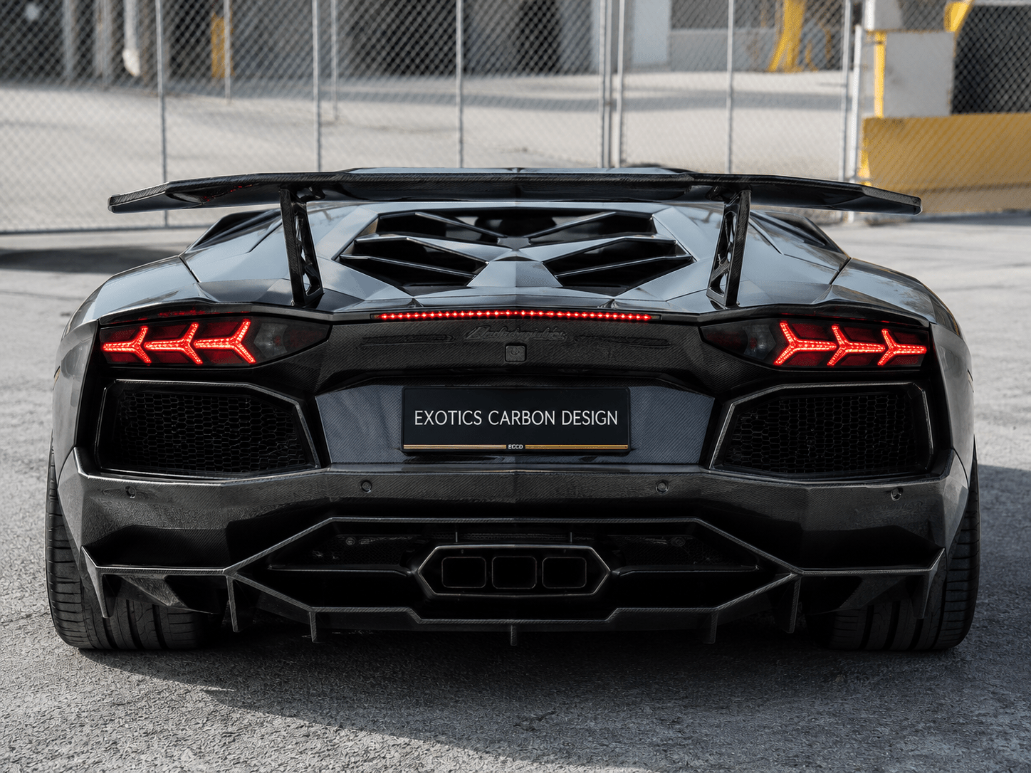 Lamborghini Aventador LP700/LP720/LP750 - Carbon Fiber Rear Diffuser - Exotics Carbon Design