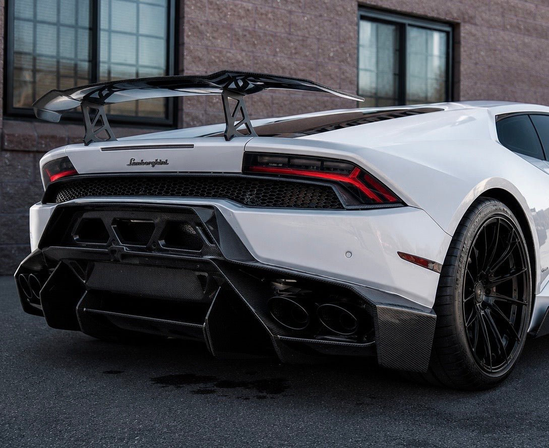 Lamborghini Huracán - Carbon Fiber Rear Diffuser - Exotics Carbon Design