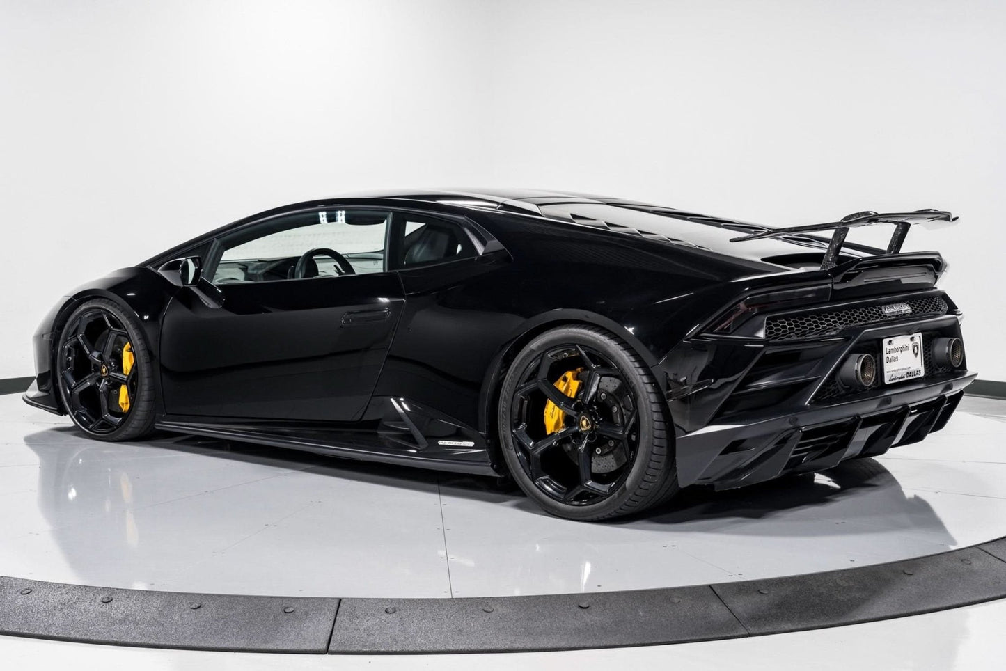 Lamborghini Huracán LP580 / LP610 / EVO - Track Inspired Carbon Fiber Race Spoiler - Exotics Carbon Design