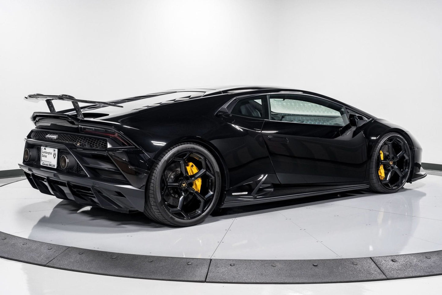 Lamborghini Huracán LP580 / LP610 / EVO - Track Inspired Carbon Fiber Race Spoiler - Exotics Carbon Design