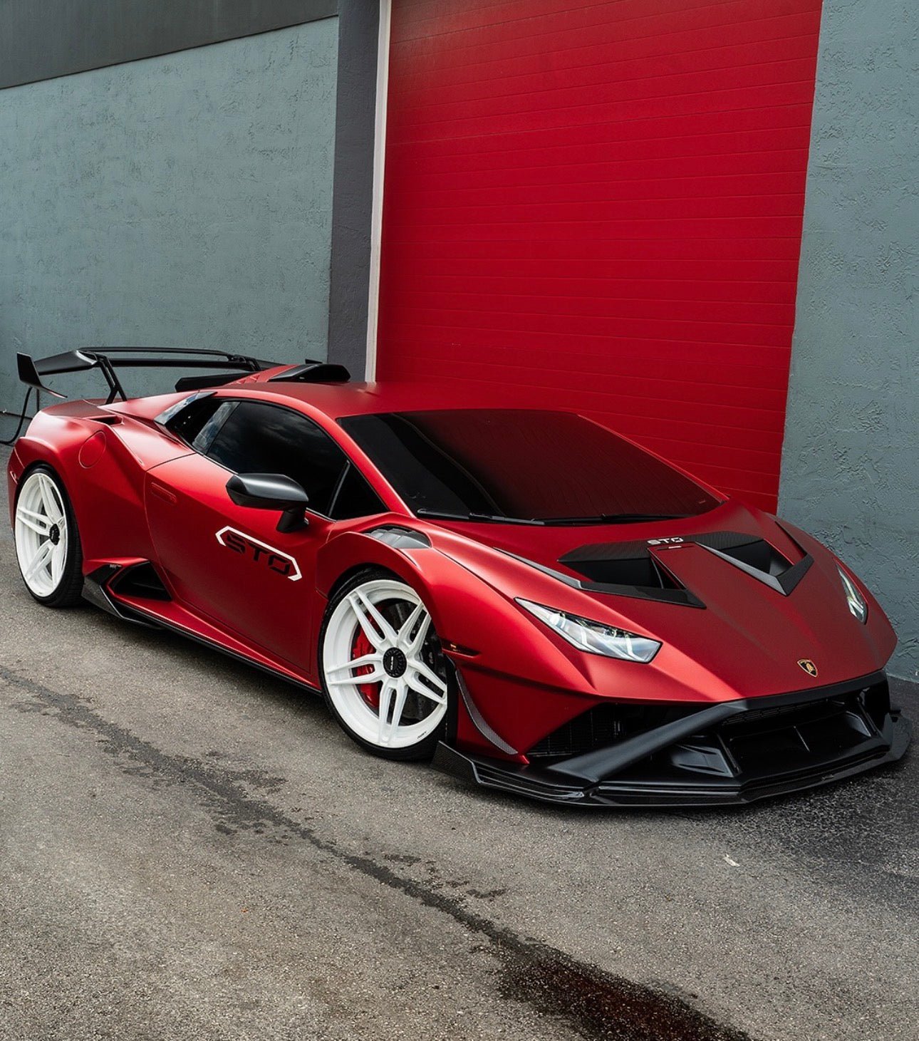 Lamborghini Huracan STO Carbon Fiber Body Kit Trim Package - Exotics Carbon Design