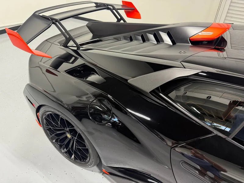 Lamborghini Huracan STO Carbon Fiber Side Vents - Exotics Carbon Design