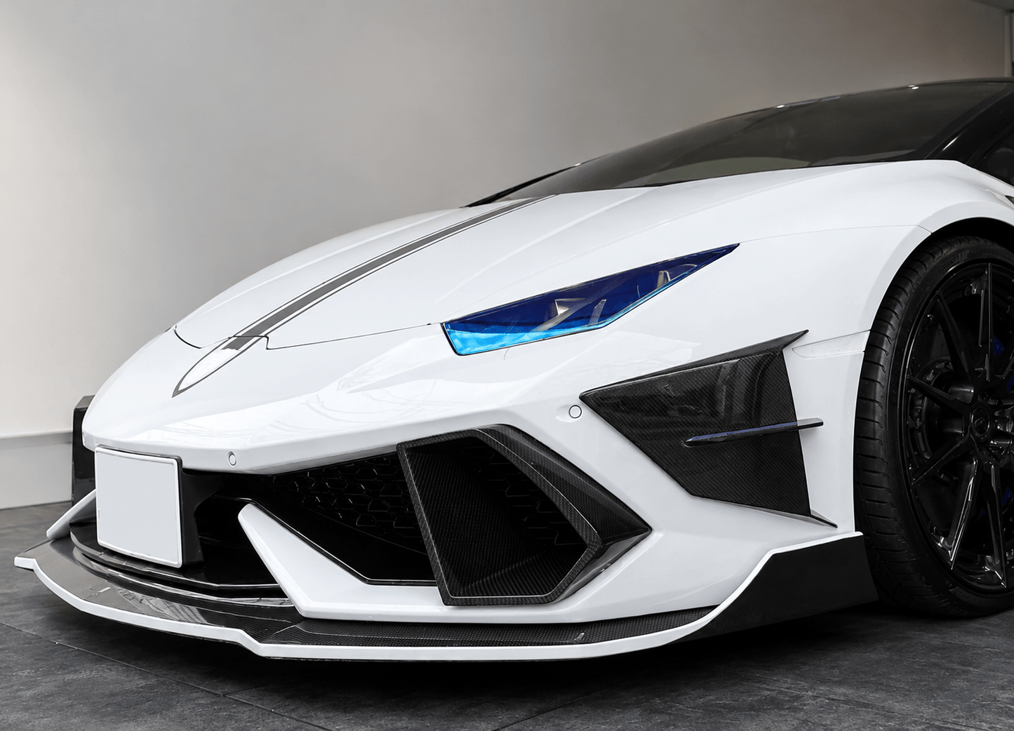 Lamborghini Huracán V-Style Carbon Fiber Aero Air Intake Bezels - Exotics Carbon Design