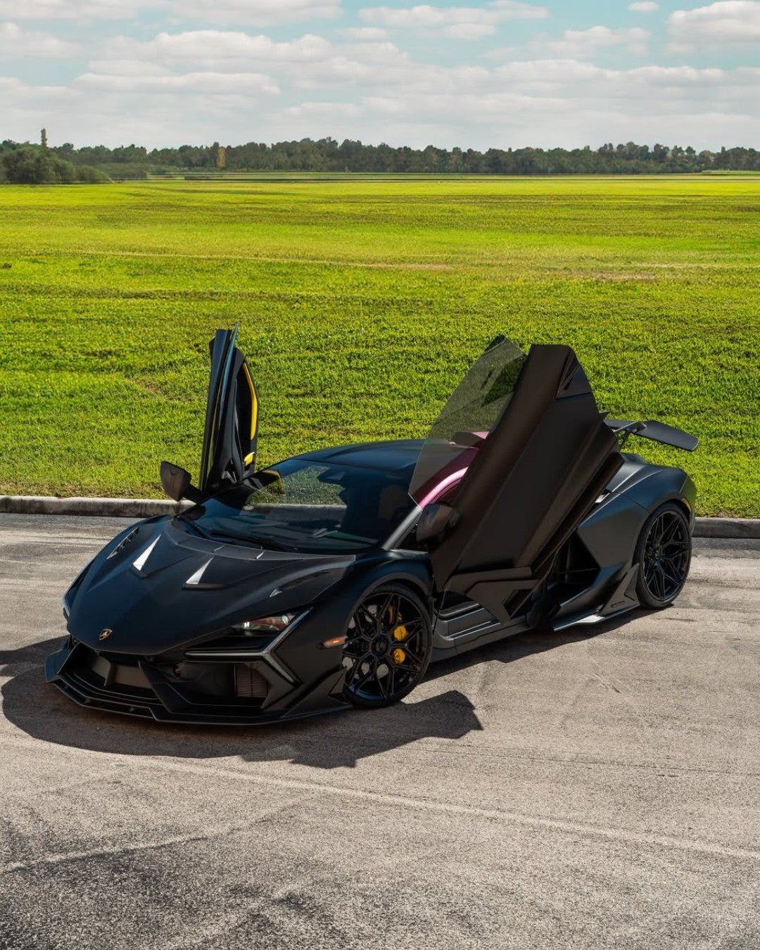 Lamborghini Revuelto Carbon Fiber Side Skirts - Exotics Carbon Design