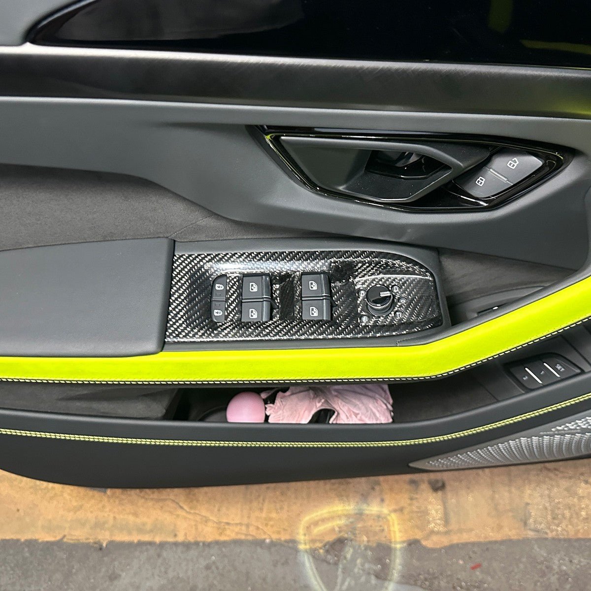 Lamborghini Urus 2018–2025 Carbon Fiber Window Switch Panel Covers - Exotics Carbon Design