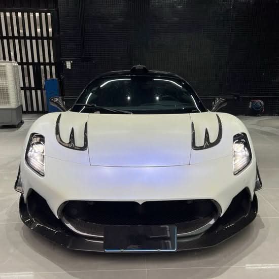 Maserati MC20 - Carbon Fiber Front Hood Vents Trim - Exotics Carbon Design