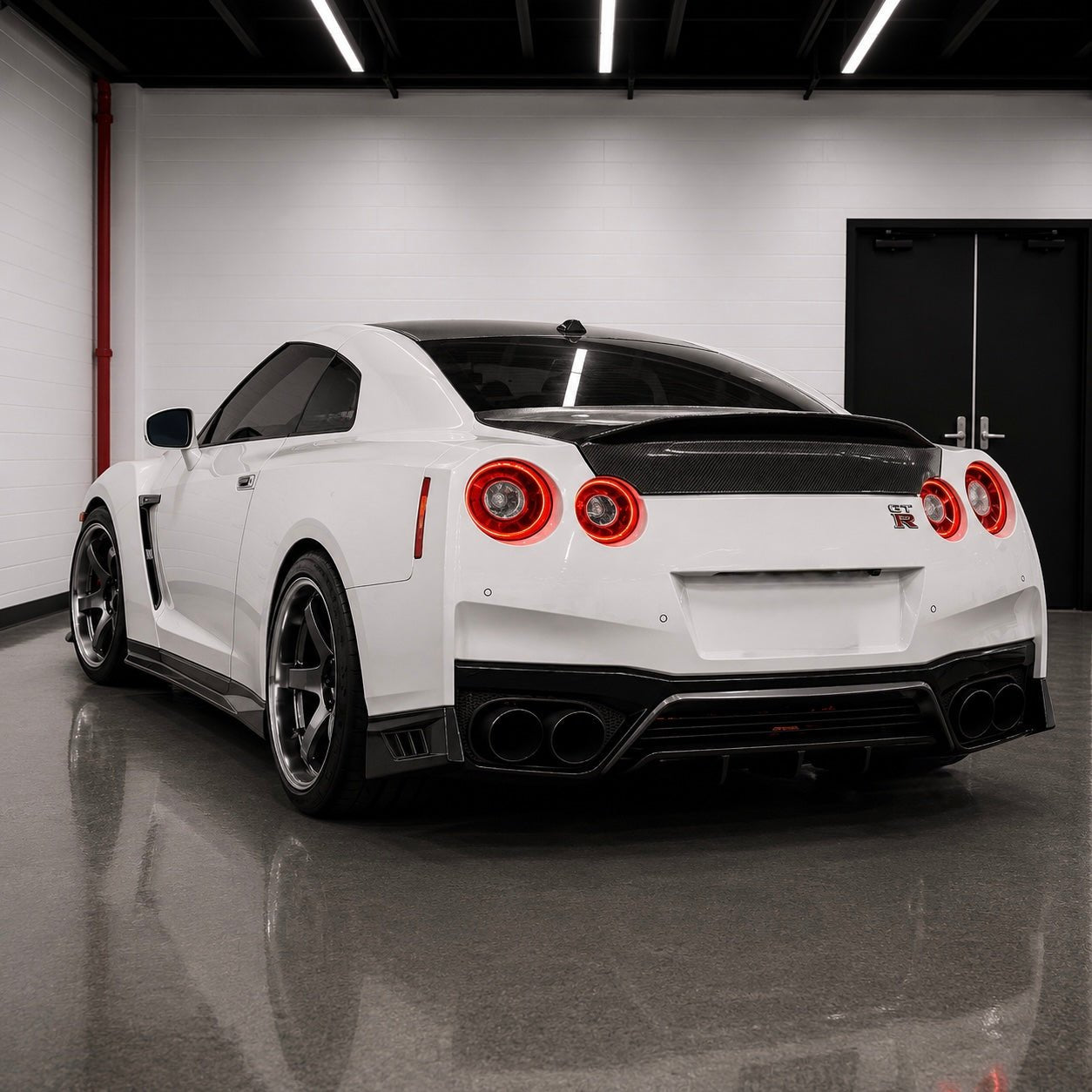 Nissan GT-R R35 Full Carbon Fiber Trunk – Custom Lightweight Upgrade for 2009–2024 - Exotics Carbon Design