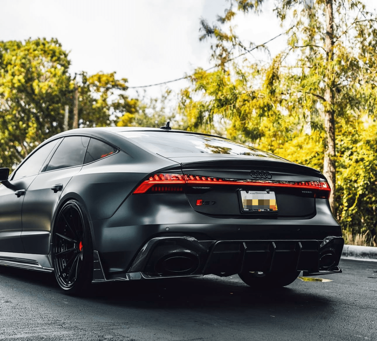 Track - Inspired Carbon Fiber Rear Diffuser - Audi RS6 / RS7 C8 (2019+) - Exotics Carbon Design