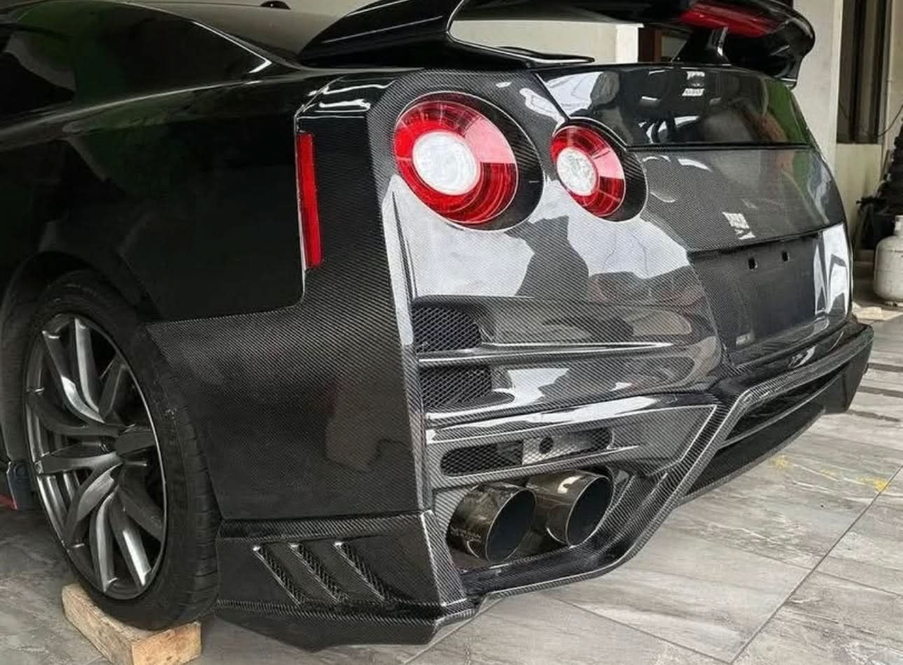 T.S Style Full Carbon Fiber Rear Bumper – Nissan GT - R R35 - Exotics Carbon Design